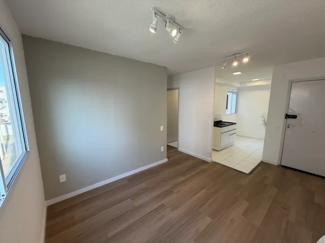 Vendo Apartamento de 42 m2 no Condomínio Sonho Dourado II - Goiânia