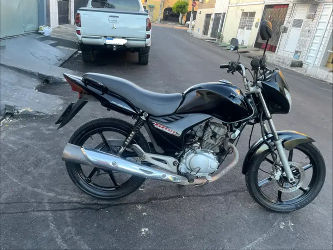 Honda titan 150 EX 2013