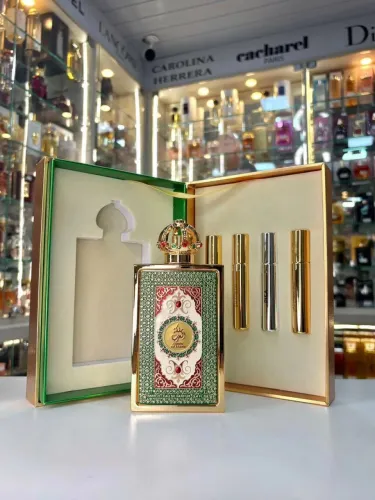 Perfume Feminino Queen of Arabia Lattafa Eau de parfum 100ml.