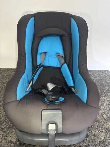 Cadeira p/carro de criança