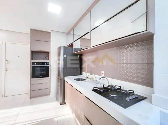 Apartamento à Venda no Condomínio Topázio Imperial em Divinópolis MG.
