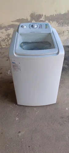 VENDO MAQUINA DE LAVAR QUEBRADA