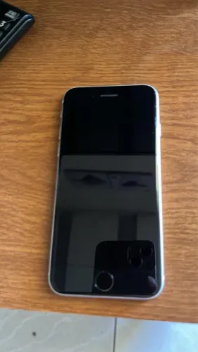 iPhone SE 2° geração 