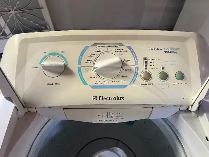 Máquina de lavar Roupas Eletrolux 12kg modelo LTE 12