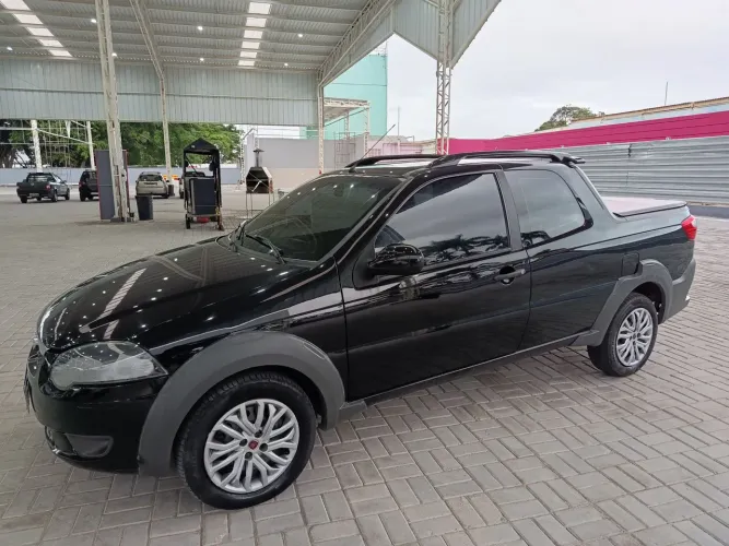 Fiat Strada Trekking 1.6 16V Flex CD 2015