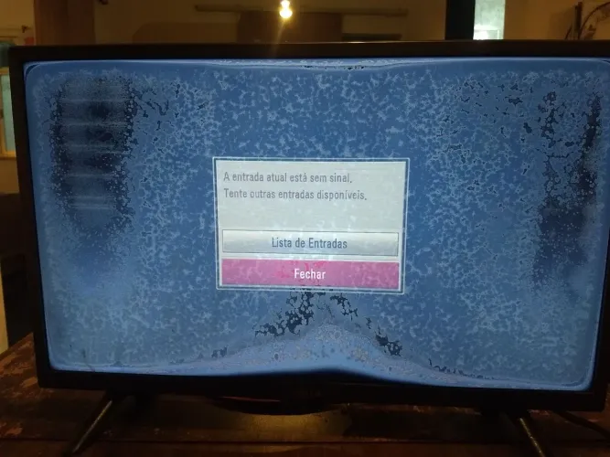Tv monitor LG 28 polegadas com defeito