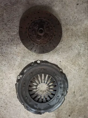 Plato e disco do Motor Perkins da caminhonete D10