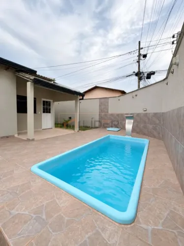 VENDO CASA EM ÁGUAS LINDAS DE GOIÁS - GO
