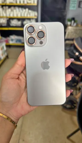 iPhone 15 PRO MAX 256 GB todo original R$3.750