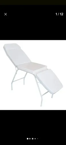 Kit estética Maca, Mocho, Escadinha, 2 cadeiras recepcao, lupa e iluminação.