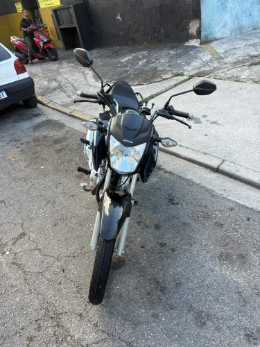 Moto montada 2024