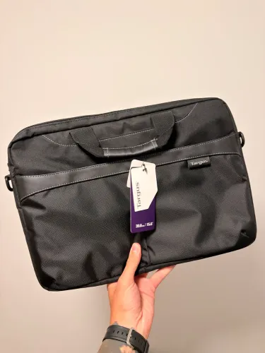 Maleta executiva para notebook de 15,6 Preta TARGUS