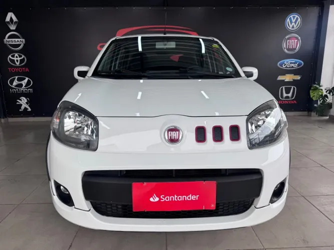 Fiat Uno Sporting 1.4 EVO Fire Flex 8V 4P 2014