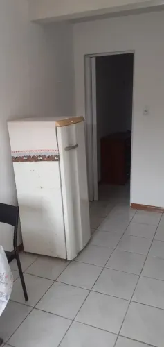 Apartamento para aluguel possui 30 metros quadrados com 1 quarto em Marambaia - Belém - PA