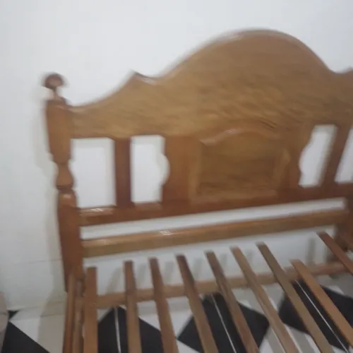 Cama casal madeira legítima 