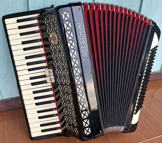 Acordeon Gaita Todeschini 120