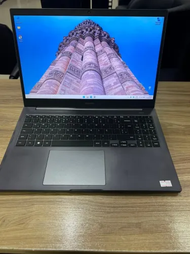 Notebook Samsung Book NP550XDA - 8928