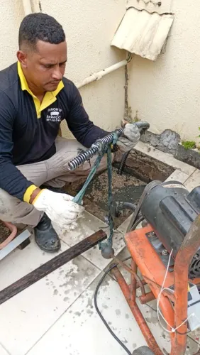 Desentupidora profissional, desentupidor disponível 24:horas, desentupimento em geral