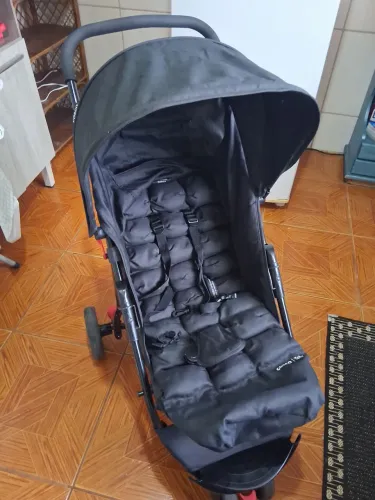 Carrinho de bebê