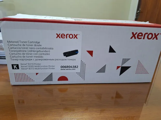8 Cartuchos de Toner Xerox