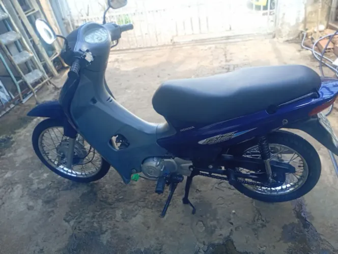 Biz muito nova partida elétrica 