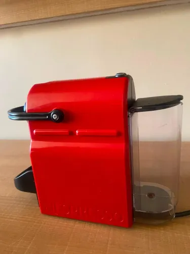 Vendo Cafeteira Nespresso