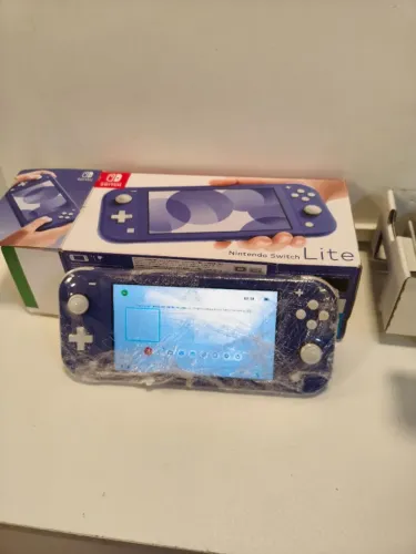 Nintendo Swich Lite - Semi novo - Desbloqueado - 10 jogos