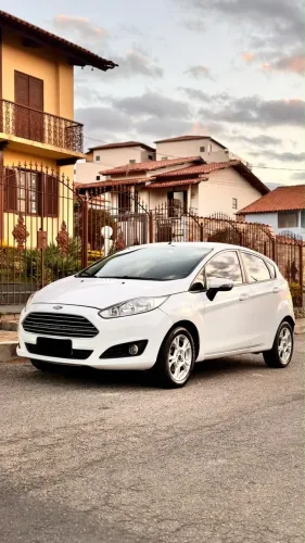 Ford Fiesta 1.5 16V Flex Mec. 5P 2014