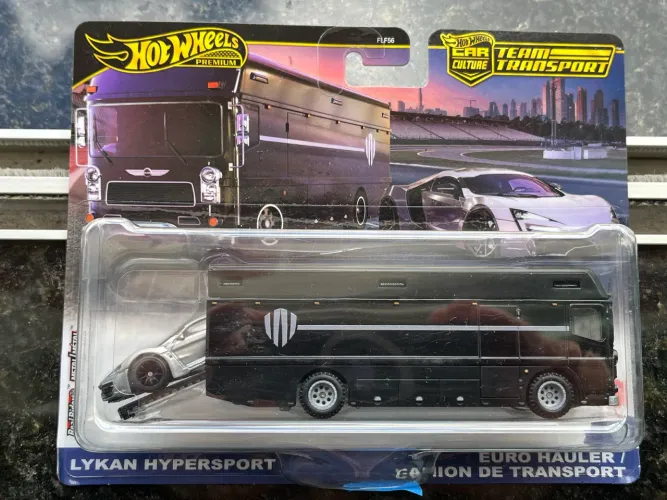 LYCAN HYPER SPORT Hot wheels premium Team Transport
