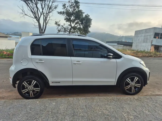 Volkswagen Up! Extreme 1.0 TSI Total Flex 12V 5P 2020