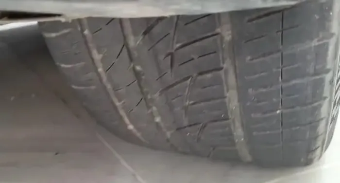 Pneu 245/45/20