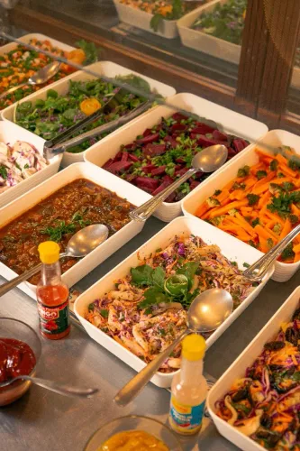 Vendo restaurante no Alecrim com 28 anos de operação(Céu da Boca).