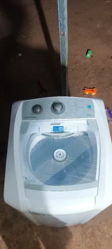 vendo máquina de lavar roupa Colormaq 12 kg semi-novo entrega