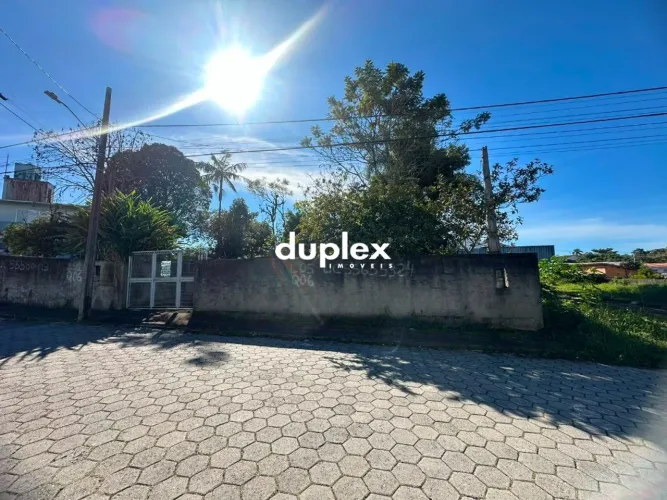 TERRENO RESIDENCIAL E COMERCIAL COM 420 M², SENDO 14X30 EM AREIAS