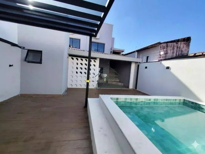 Casa com 3 dormitórios para alugar, 180 m² por R$ 6.390/mês - Vila Jardini - Sorocaba/SP