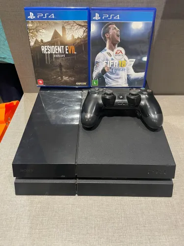 PS4 Fat 500gb com 4 Jogos