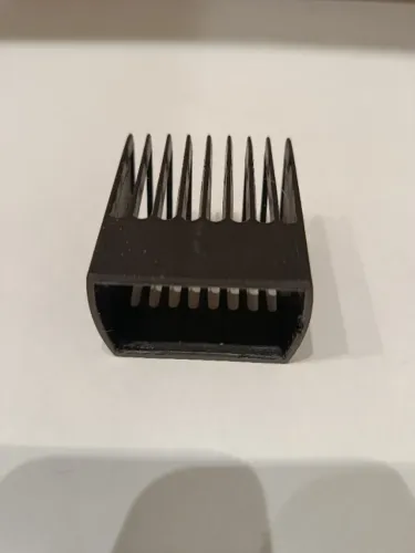 Pente para máquina de cortar cabelo vintage.