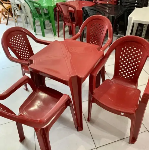 Conjunto de mesa - Kit com 4 cadeiras encostos altos