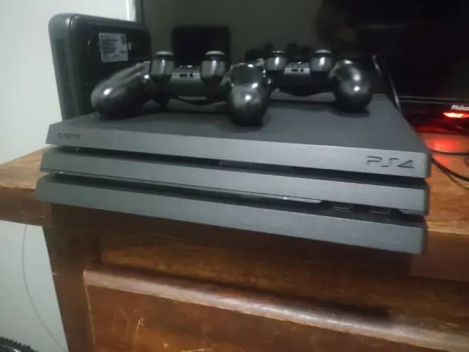 Playstation 4 PRO 1 tera