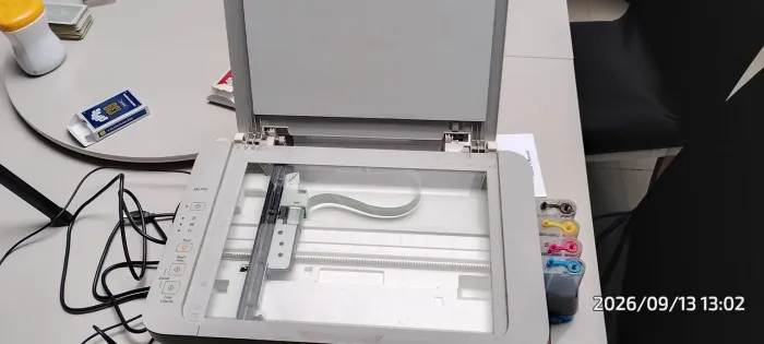 Vendo impressora Canon MG2410