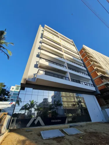 Apartamento - 2 dormitórios - 2 Suítes - localizado em Itajaí / Praia Brava REF: DW649673