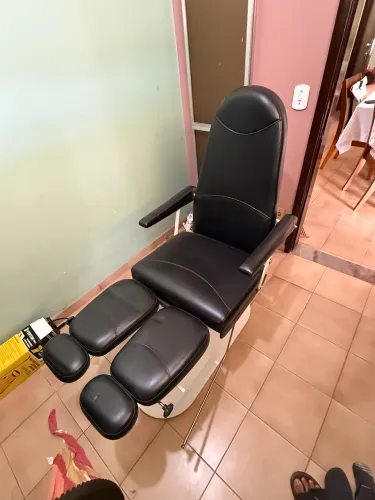 Cadeira Profissional Ferrante para Estética/Podologia