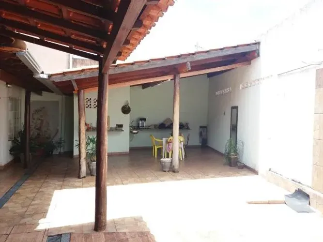 Casa Padrão em Uberlândia