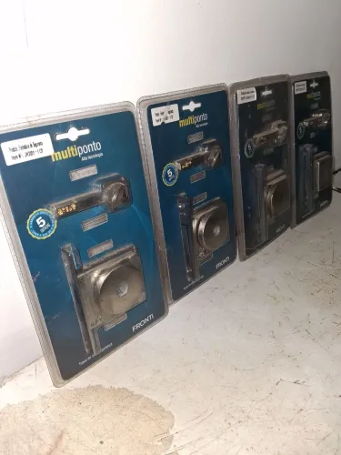 Kit com 4 Fechadura tetra com 3 chaves