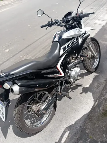 Vendo (somente Locação) Bros 160