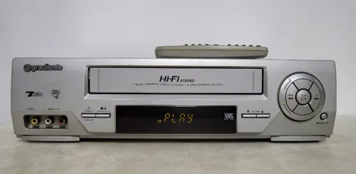Video Cassete 7 Cabeças Gradiente Modelo Vs20/3 Hi-fi Stereo