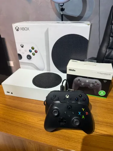 Xbox Series S 2 controles - Botgames