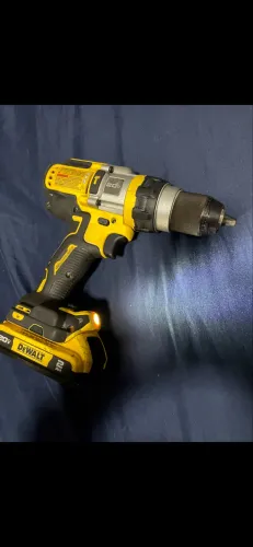 PARAFUSADEIRA DEWALT DCD999 S/Bateria S/Carregador