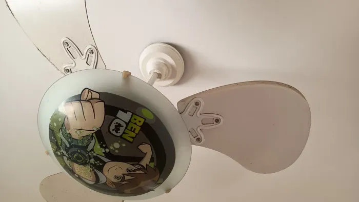 Ventilador de teto Ben 10---127v--- completo