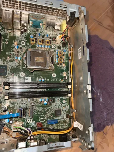 Laptop Dell optiplex 740